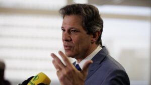 Big techs se alinharam com fascismo e extrema direita, diz Haddad