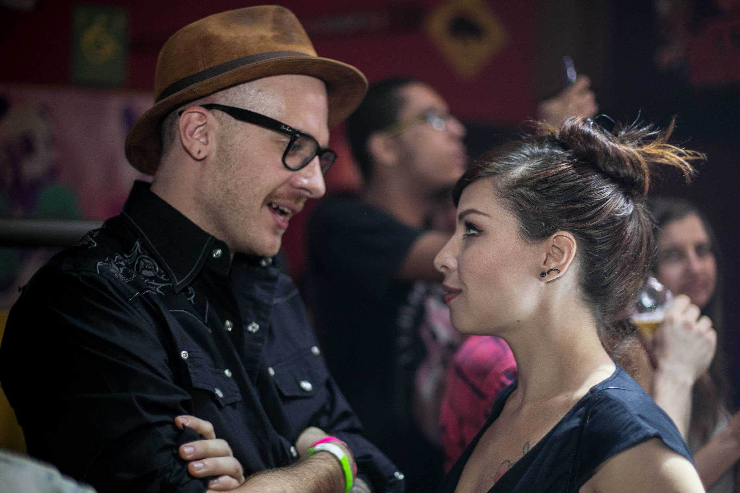 Cantora Pitty e seu ex-marido, o músico Daniel Weksler, durante a festa