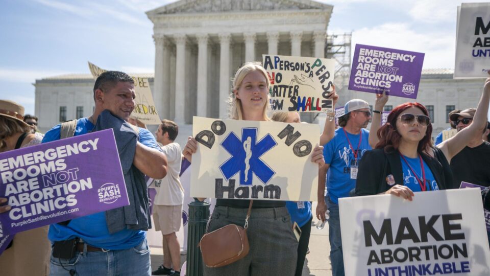 Trump deve restaurar políticas contra o aborto em novo mandato