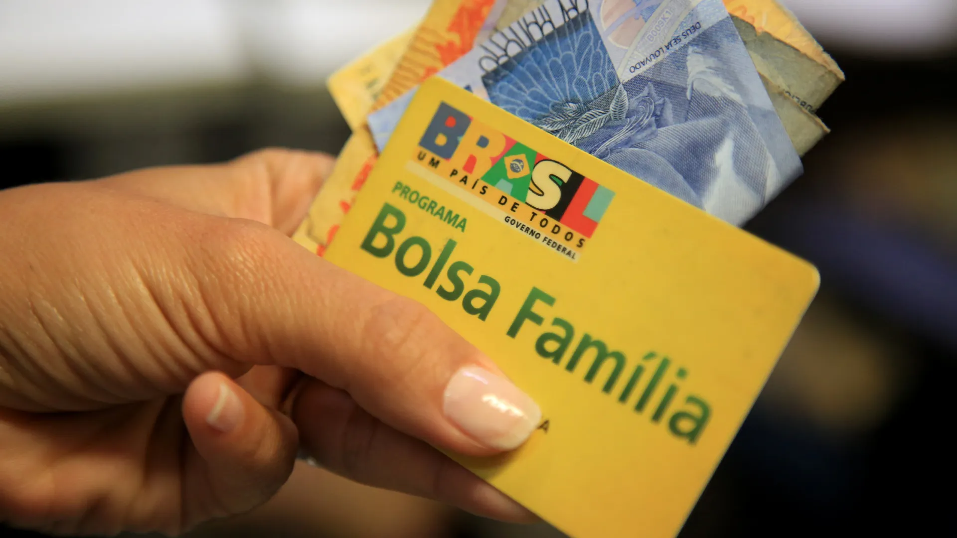 Bolsa Família de março começa a ser pago no dia 18