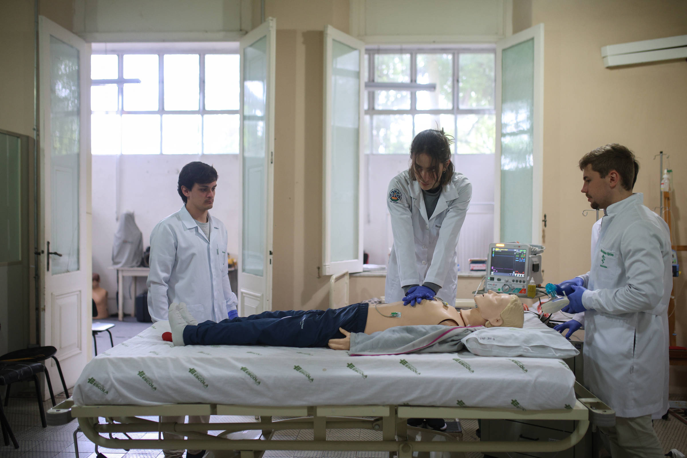 Um novo passo na avaliação da formação médica - 24/04/2025 - Priscilla Bacalhau