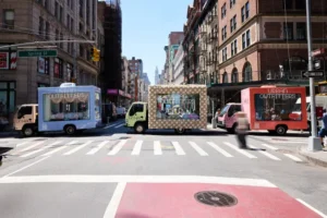 Urban Outfitters aprofunda a estratégia experimental da geração Z para voltar à escola
