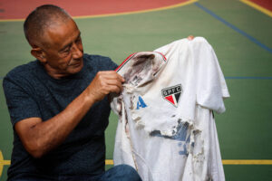 Altair Ramos, atingido por raio, aprova pausas no Mundial - 02/07/2025 - Esporte