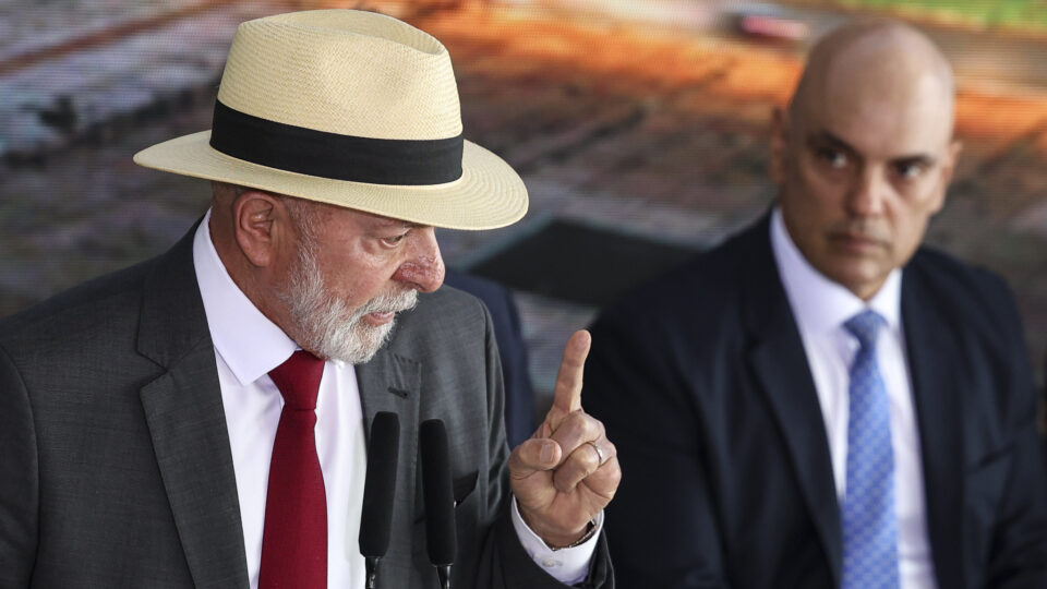 Lula reforça dependência do STF e tensão com Congresso cresce