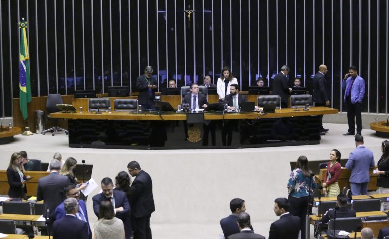 Câmara aprova criação de programa para agilizar os benefícios do INSS - Notícias
