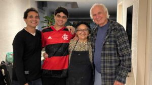 O "troféu" do projeto Tênis na Lagoa é a conquista de Vitinho