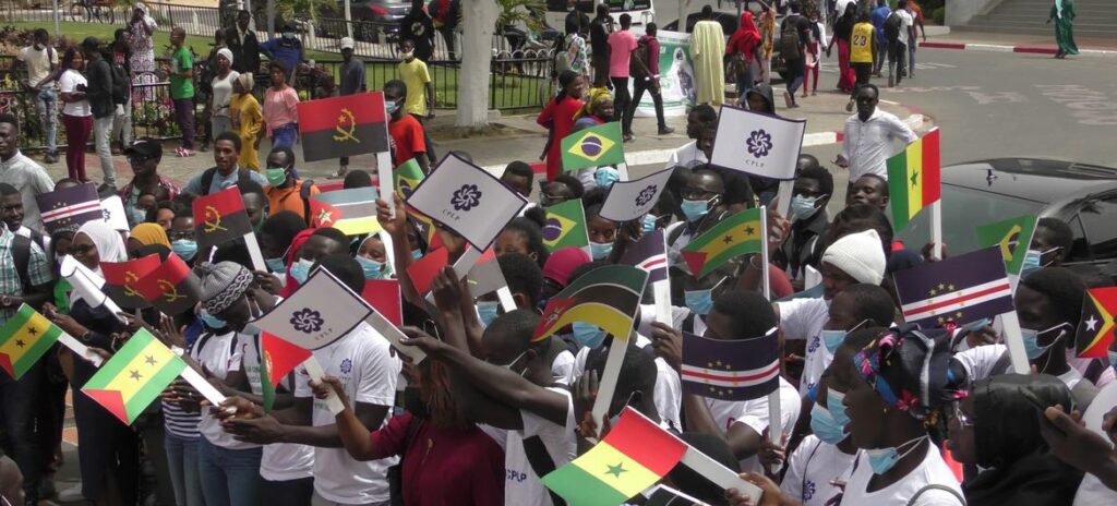 Em 2021, Dakar, comemoração do Dia da Língua Portuguesa. Número de estudantes de língua portuguesa aumento no Senegal