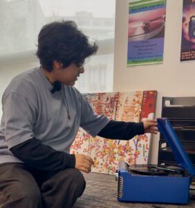 Por que os adolescentes adoram sair na biblioteca