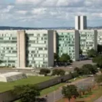 Esplanada dos Ministérios, em Brasília: reforma administrativa limita benefícios a servidores e prevê avaliação de desempenho com eventual pagamento de bônus por resultado.
