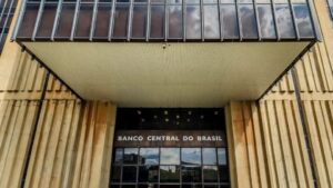 Intervenção do BC no Master expõe bancos menores