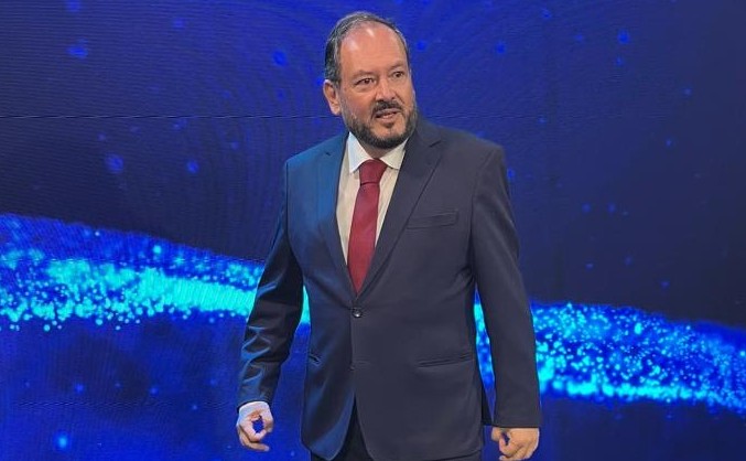 Profissionais de excelência no Direito e na Medicina: quando a colaboração redefine o cuidado com o paciente e o segurado no Brasil