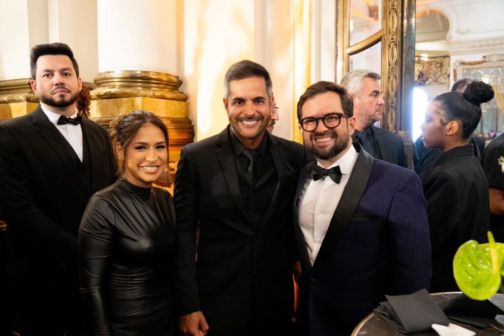 Cerimônia realizada no Theatro Municipal de São Paulo reuniu lideranças empresariais durante premiação nacional voltada ao empreendedorismo.