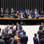 Congresso aprova gratificação de até 100% a servidores do Legislativo