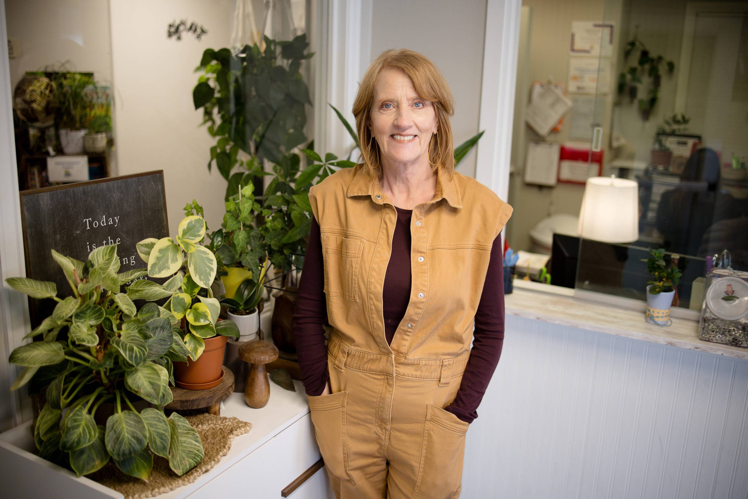 Aposentados estão ajudando creches enquanto se conectam com a comunidade