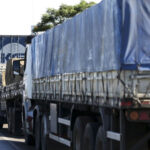 Caminhoneiros decidem nesta tarde se entram em greve