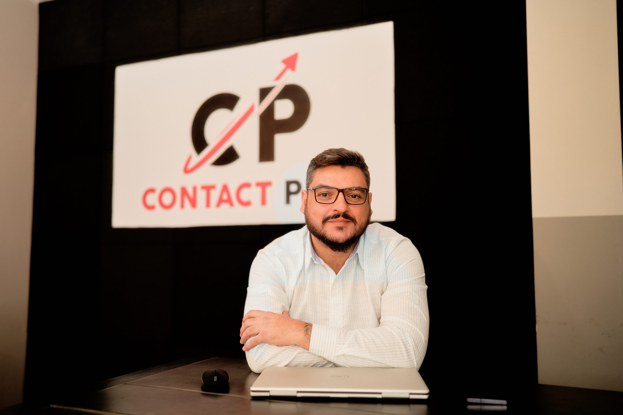 Primeira Inteligência Artificial do mundo que realiza meetings é Brasileira.