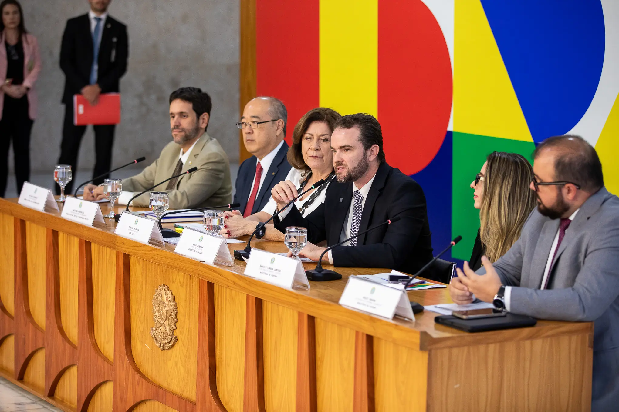 Maiores sites de compra e venda de previsões do mundo estão fora do ar no Brasil; entenda por que