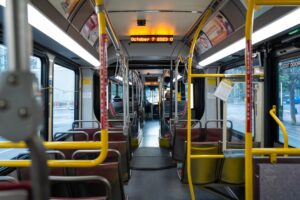 Como funciona o transporte público nos EUA para imigrantes