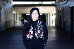 Mary Acebu é professora de educação especial há uma década na Riverview Middle School. Ela faz parte de uma força-tarefa que está trabalhando em uma política de IA para seu distrito escolar.