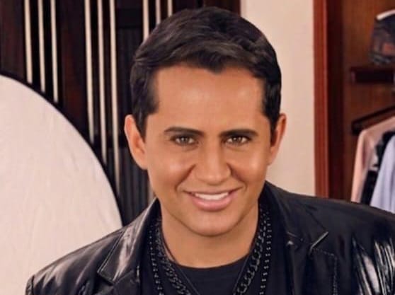 O Retorno do Astro: Paulo Valenttin leva o glamour brasileiro de volta às terras do Tio Sam