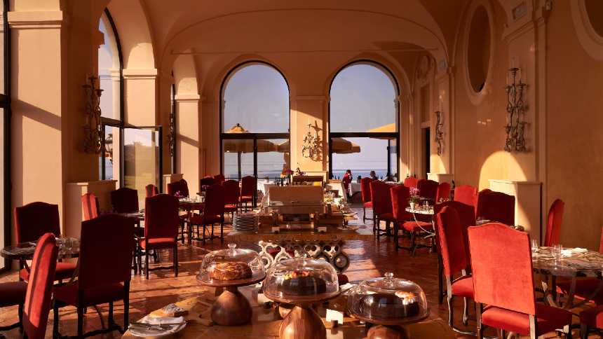 La Posta Vecchia, um hotel em que a história e a essência da “dolce vita” italiana se combinam