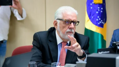 Operação mira BRB e PicPay por descontos indevidos em servidores do DF