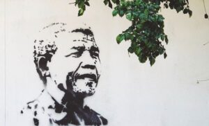Músicos de Moçambique celebram Mandela com novas composições