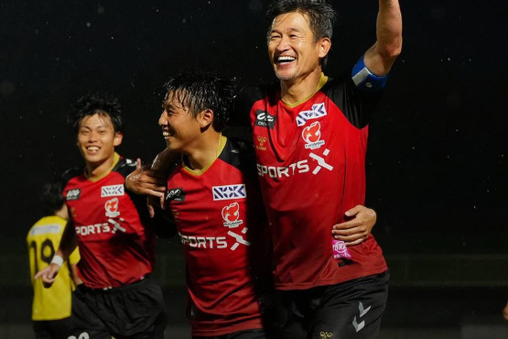 Atacante japonês ‘King Kazu’ marca gol aos 59 anos – 27/07/2026 – Esporte