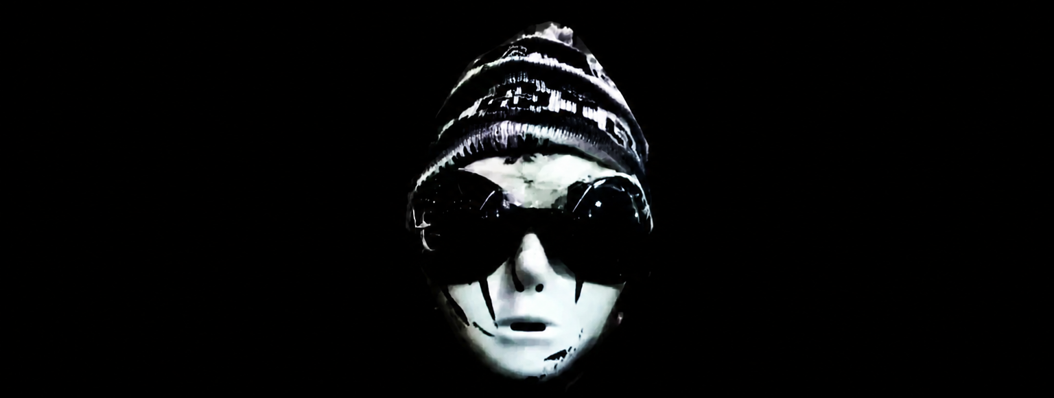 Artista Felipe Ricotta amplia projeto de arte urbana e leva música, literatura e artes visuais a cidades do Brasil e da América Latina