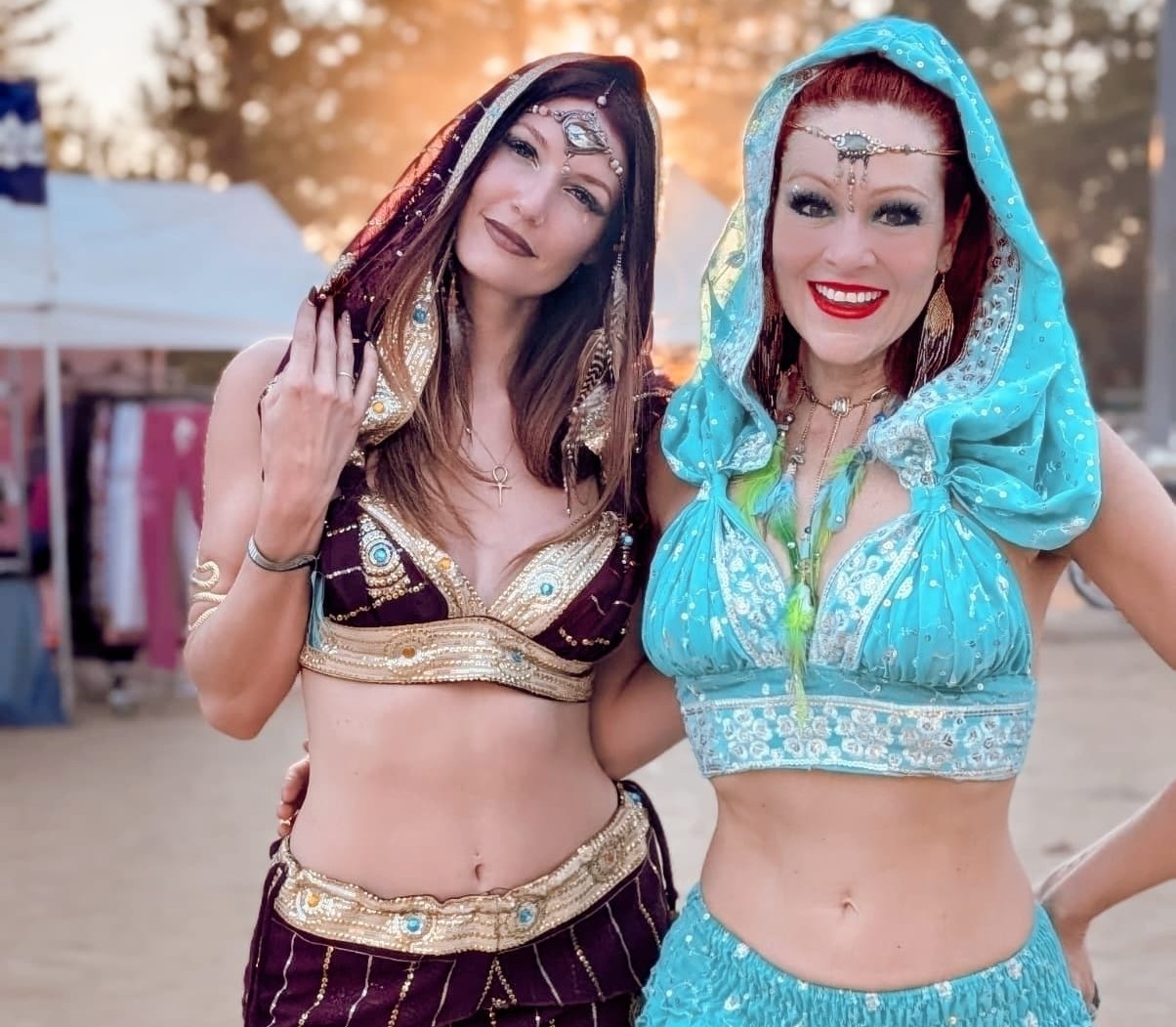Atriz brasileira Tatiana Monteiro amplia carreira internacional unindo moda, Broadway e experiências ligadas à consciência