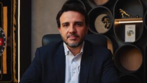 O que Renan Santos promete em seu plano de governo