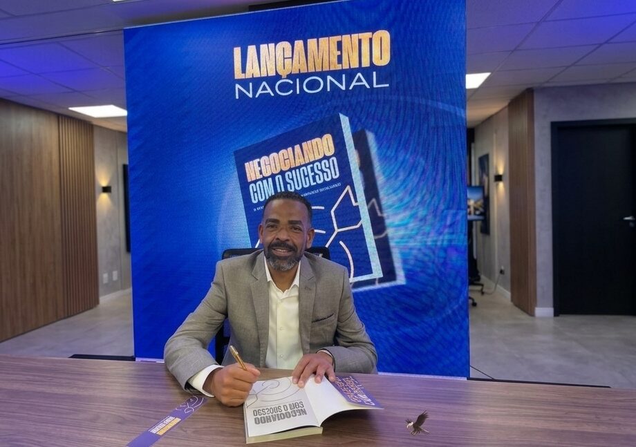 Das ruas ao empreendedorismo: Alexandre Amigão transforma trajetória de abandono e superação em livro