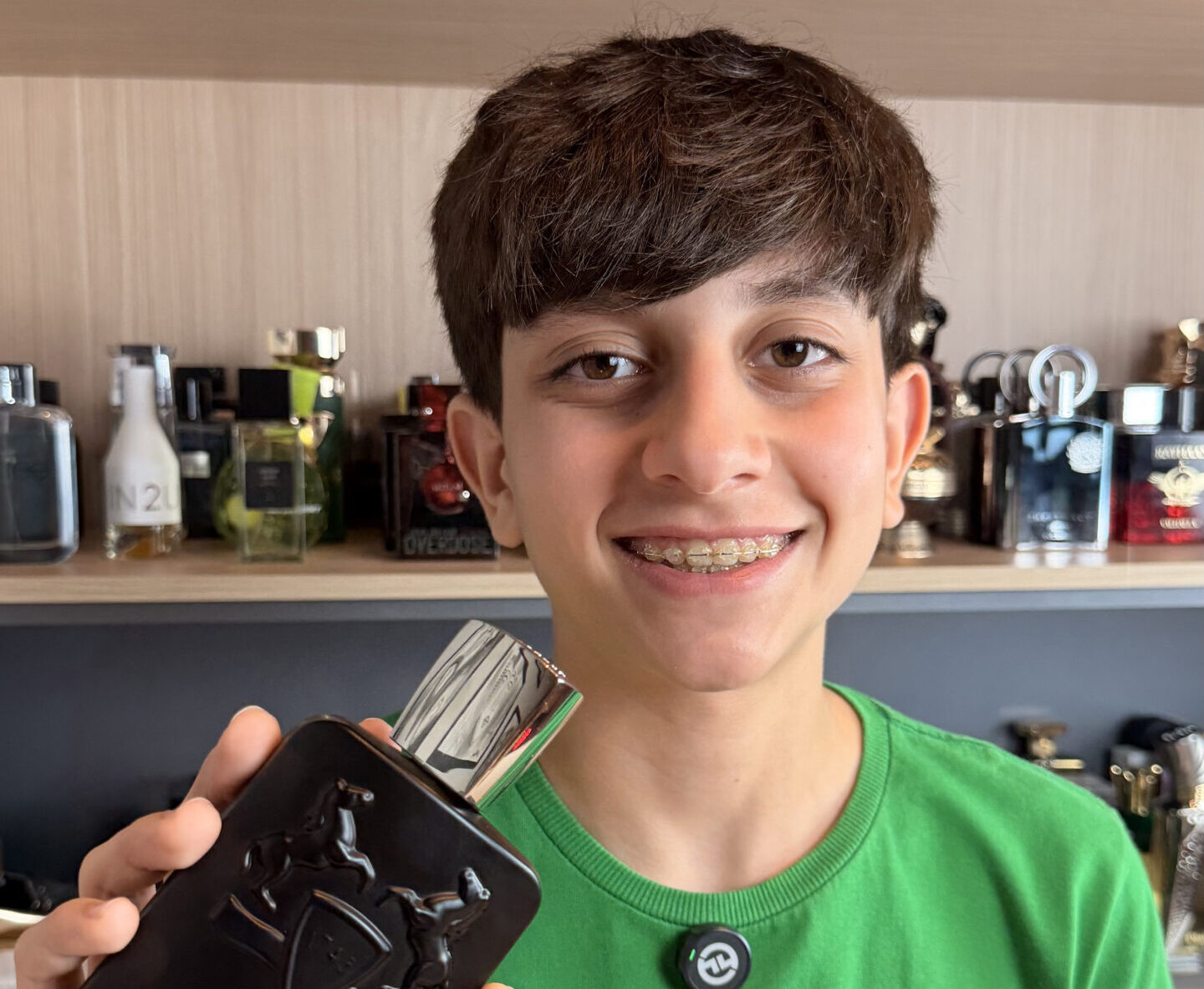 Aos 13 anos, Rafael Sabino transforma paixão por perfumes em projeto dedicado ao universo da perfumaria