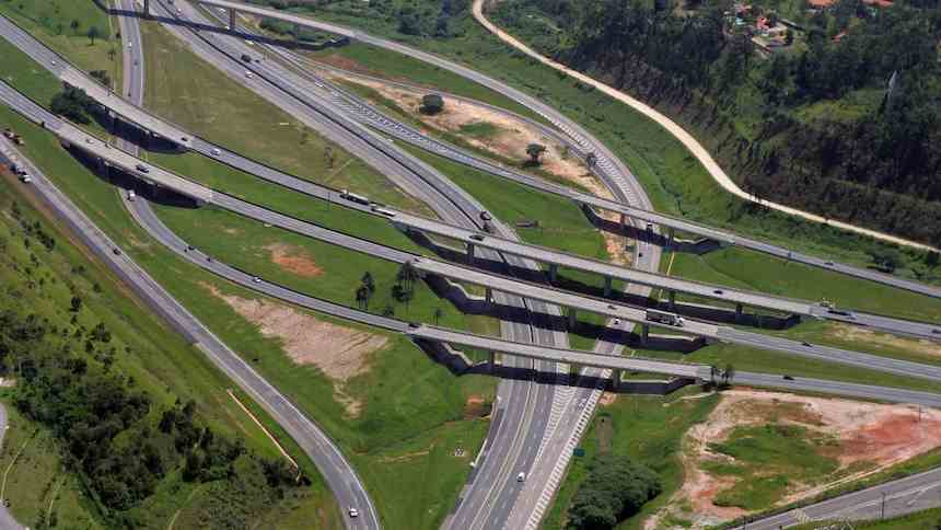 O aceno do presidente do Senado para destravar projetos de infraestrutura após as eleições